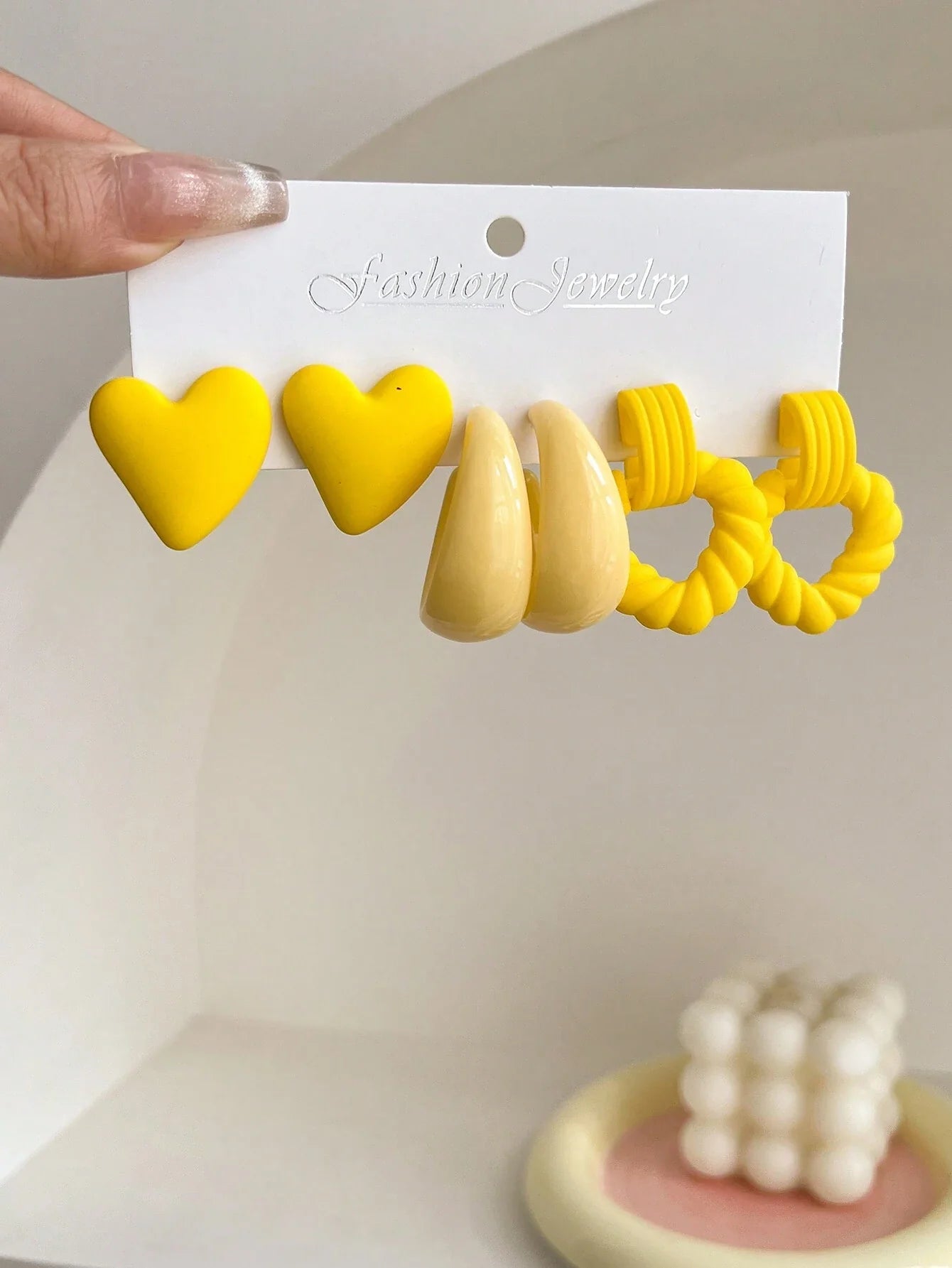 Brincos Tricot Love: Conjunto com 3 Pares