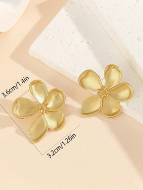 Brincos Glamour Floral de Metal