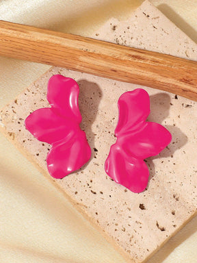 Brincos Meia Argola Floral Vintage – Design Ondulado